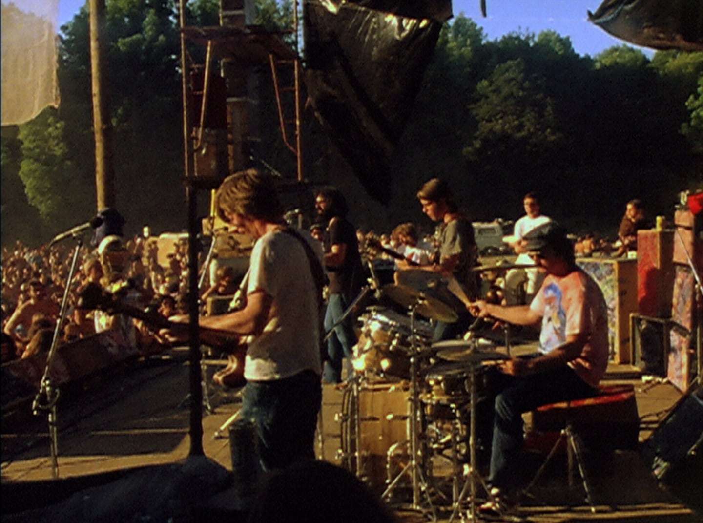 Shakedown Street, slightly out of focus, entirely accurate